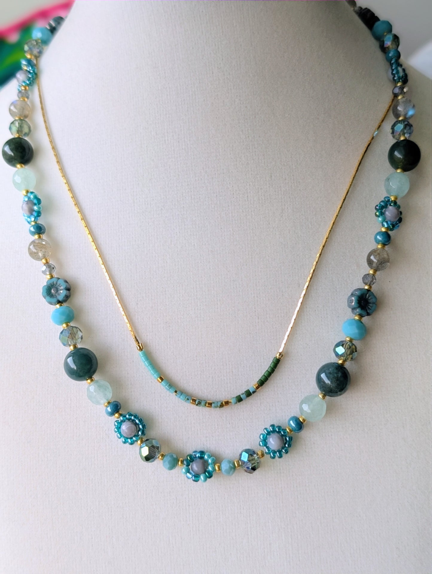 Sea La Vie Floral Beaded Necklace