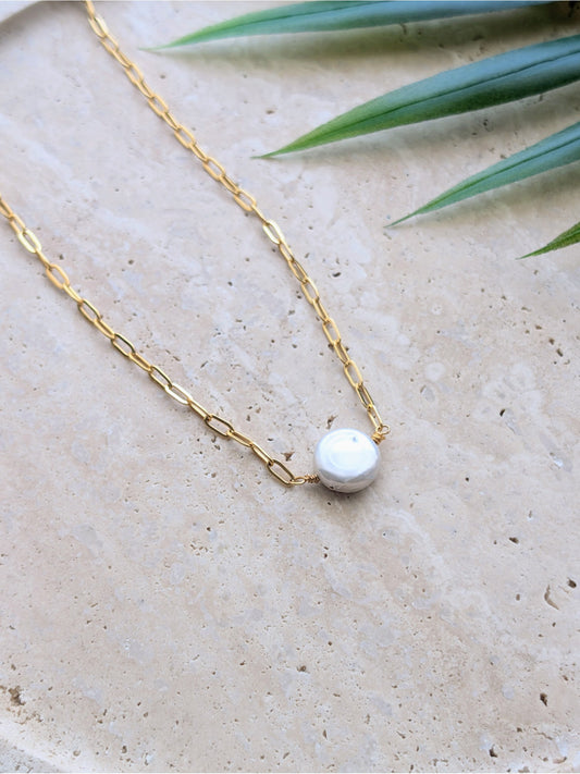 Glenda Pearl Necklace