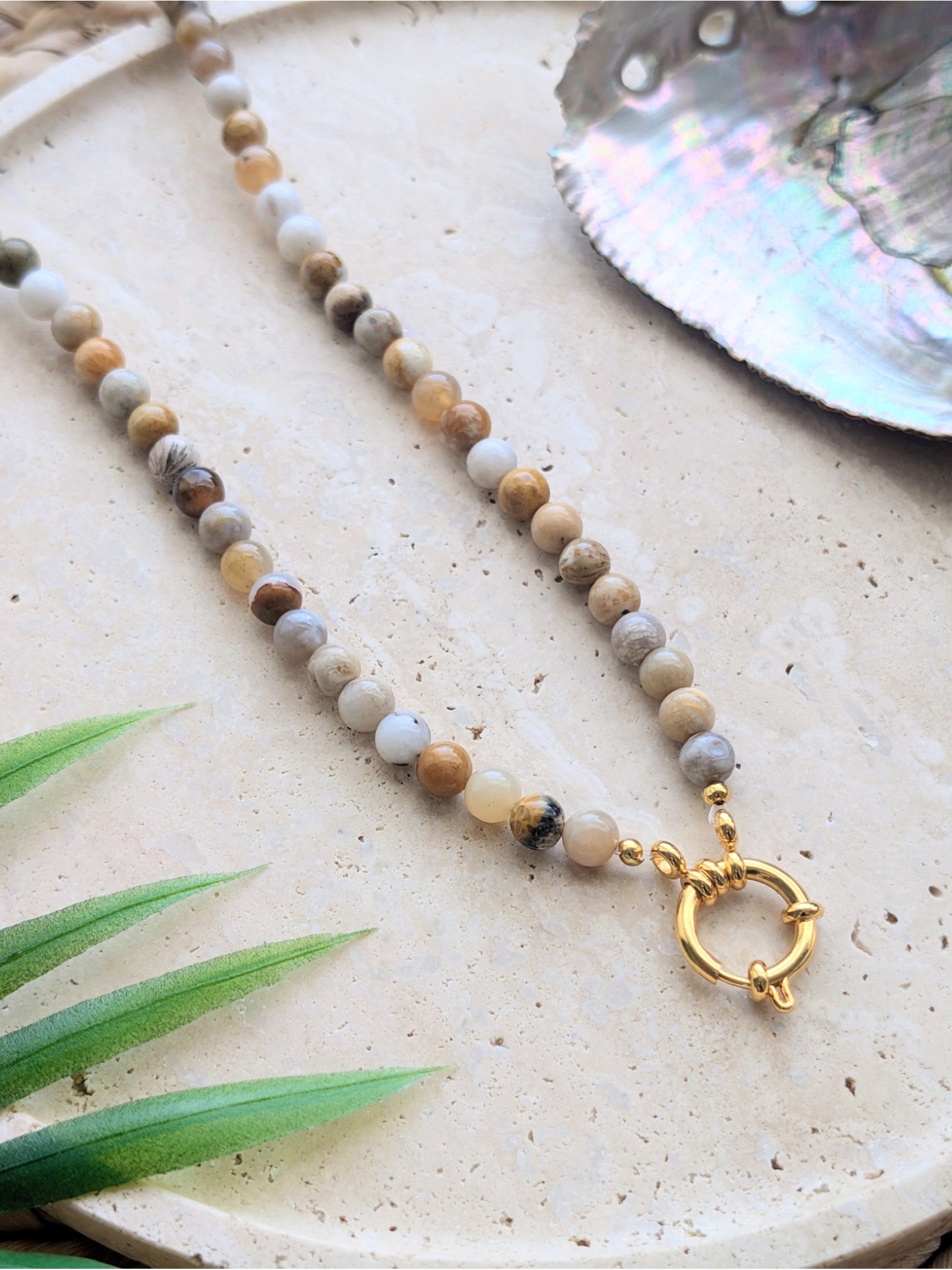 The Emmaline Charm Choker Necklace - Flower stone