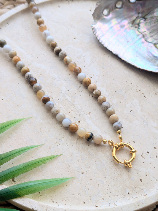 The Emmaline Charm Choker Necklace - Flower stone