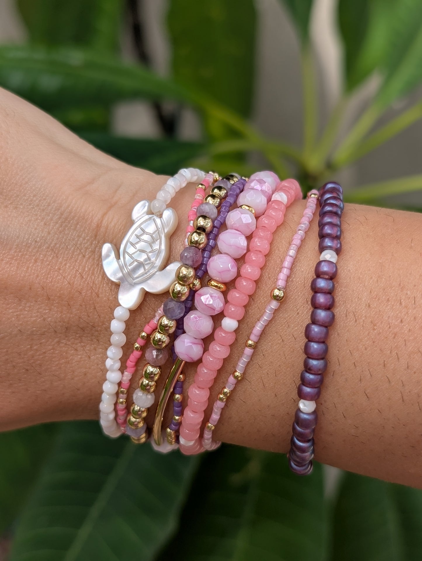 Mother of pearl Sea Turtle Bracelet