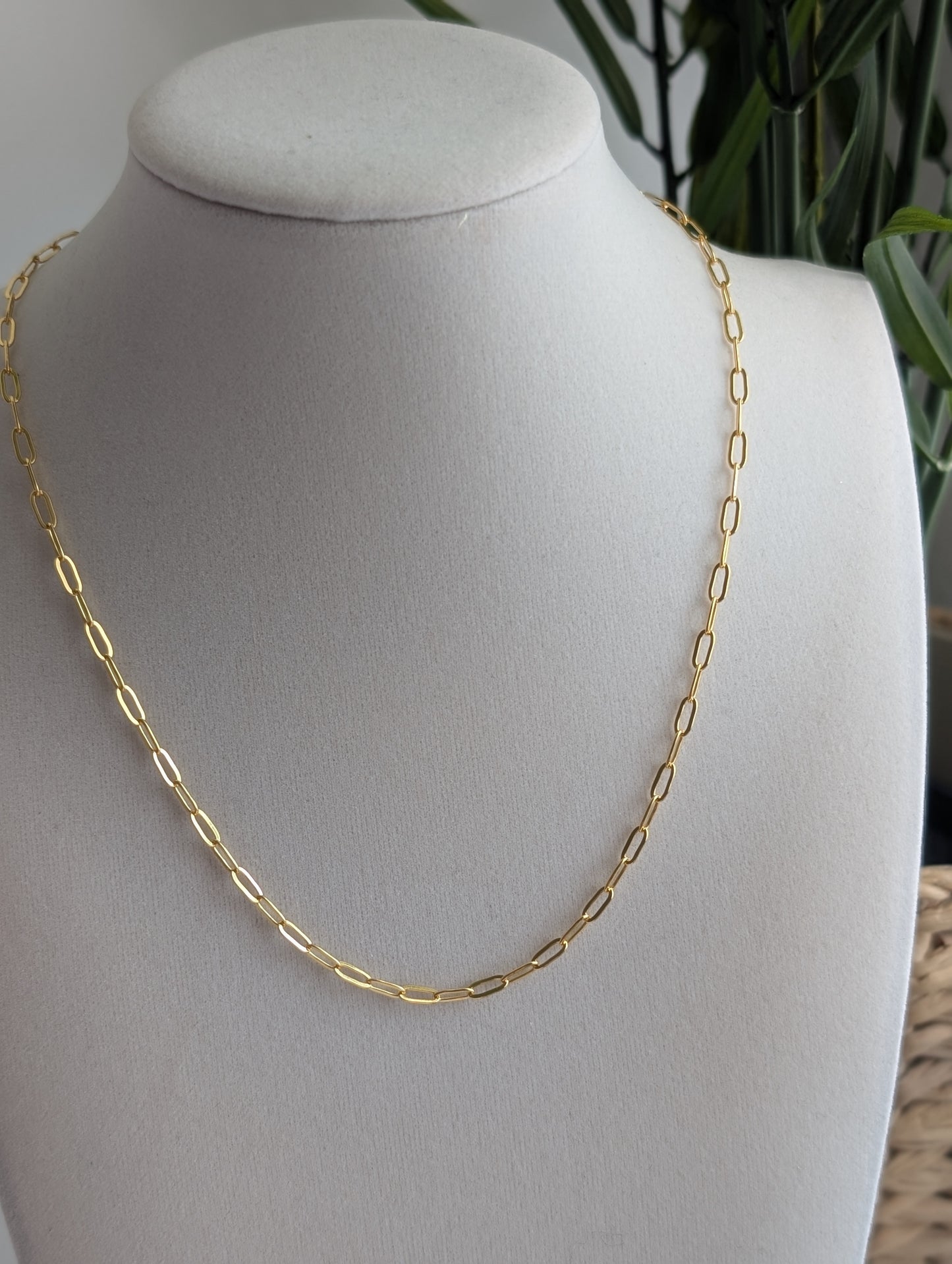 Dainty Paperclip Chain Necklace