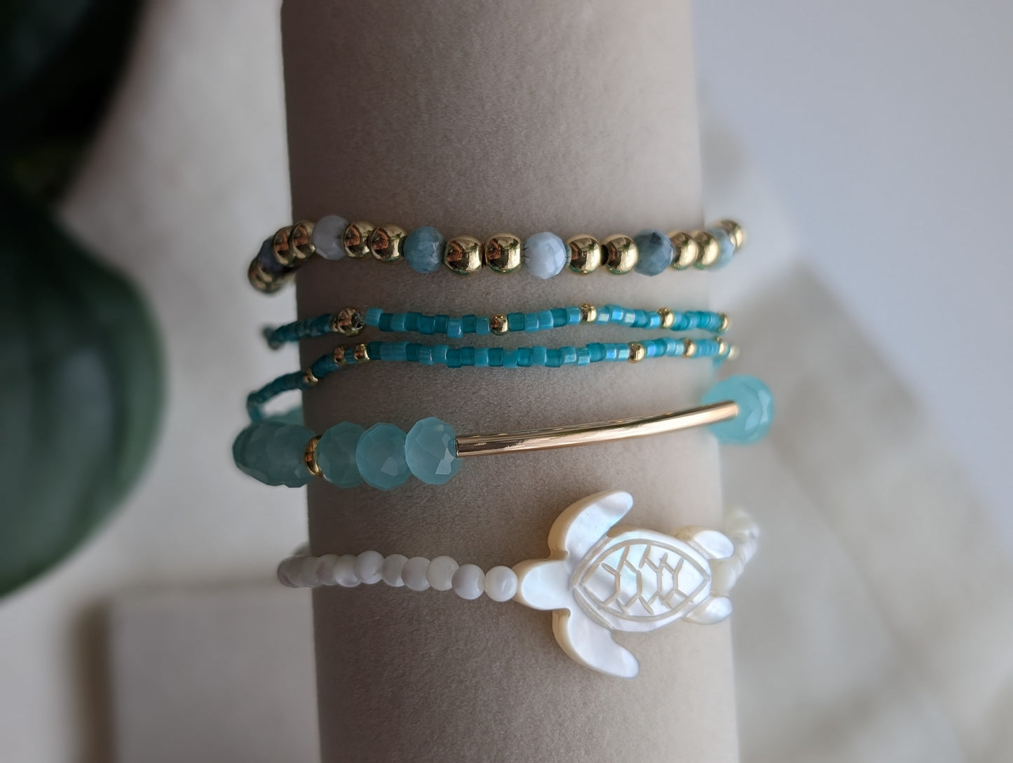 Mother of pearl Sea Turtle Bracelet